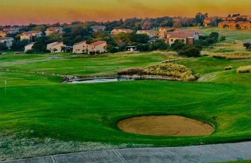 Greater Johannesburg Metropolitan Area Apartment | Jackal Creek Apartment 122