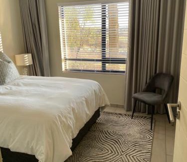 Greater Johannesburg Metropolitan Area Apartment | Jackal Luxury Escape