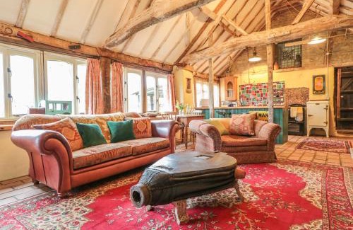 Gloucester House | Jackdaw's Roost