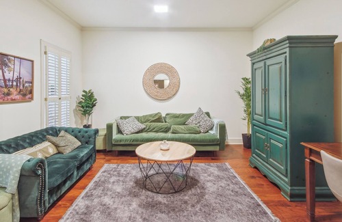 Tougaloo House | Jackson Getaway w/ Patio - 5 Miles to Lake!