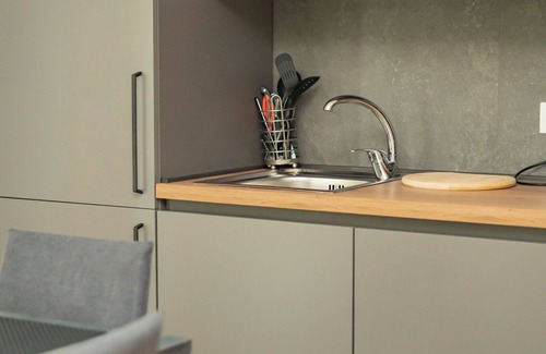 Ercolano Apartment | Jacuzzi Suite with Sea View near Amalfi Coast & Naples