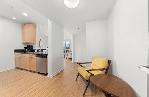 Ocean Park Apartment | Jade Jewel Ocean View Two Blocks from The Pier