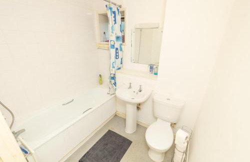 Broad Green Apartment | Jah lodge