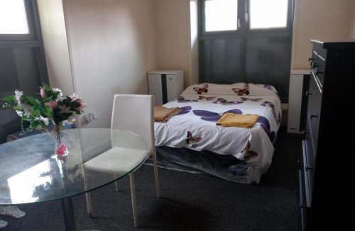 Broad Green Apartment | Jah lodge