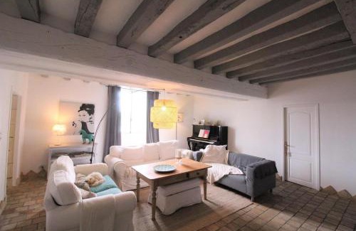 Fontevraud-l'Abbaye Bed & Breakfast | Jallanges