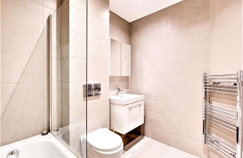 Hemel Hempstead Apartment | Jambo Stays - Relocators, Contractors and all Serviced Accommodation Sorted