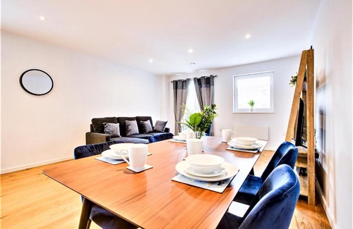 Hemel Hempstead Apartment | Jambo Stays - Relocators, Contractors and all Serviced Accommodation Sorted