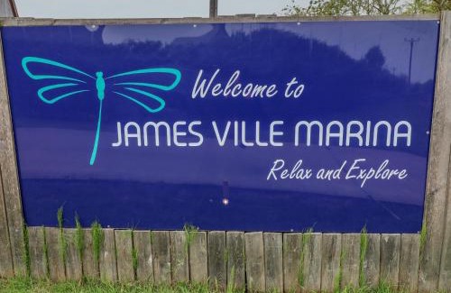 Brigg House | James Ville Marina Lodge 7