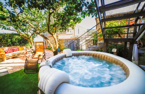 Termini House | Jamm - Apartments with hot tub