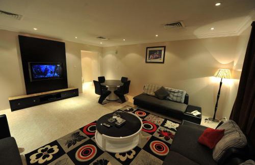 Al Khobar Apartment | Janadriyah suites 13