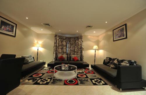 Al Khobar Apartment | Janadriyah suites 13