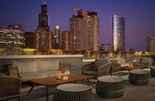 West Loop House | Japanese-inspired Zen Suite w/Bathtub & Private Bar! Nobu Hotel Chicago