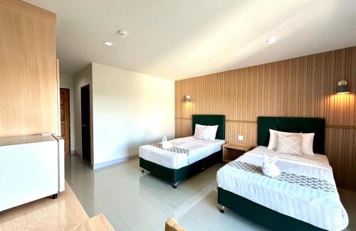 Trang Hotel | Jaroonsak Grand