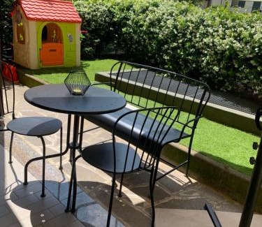 Capriate San Gervasio Apartment | Jasmine garden apartment