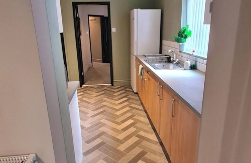 Forsbrook House | Jaspers a spacious place to stay in Stoke-on-Trent