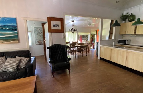 Brunswick Heads Apartment | Jaspers Rainforest Canopy Apartment - 3 Bedrooms