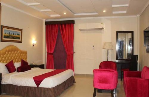 Punjab Hotel | Javson Airport Hotel