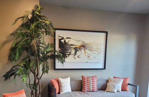 Baymeadows Condo | Jaxonville Luxury Condo⬗| Resort Access | SLEEPS 6