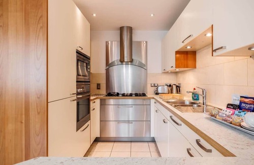 Poole Apartment | Jeanneau - Dolphin Quays Development on Poole Quay