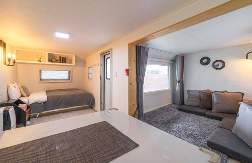 Jecheon House | Jecheon de Tours Camp Club