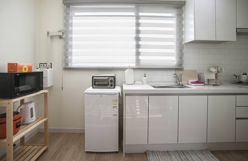 Namwon House | Jeju Aria Pension