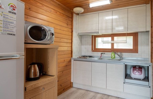 Namwon House | Jeju Bada Walking Pension