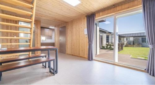 Gujwa House | jeju bijalim pension