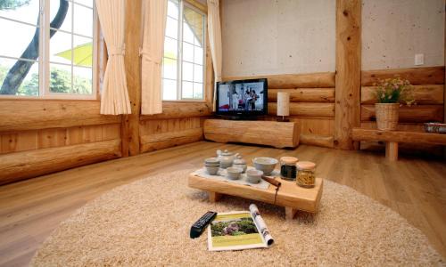 Seongsan House | Jeju Bille Log Pension