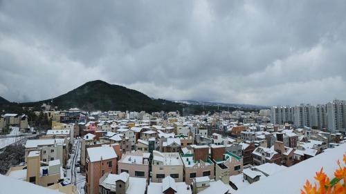 Yeon-dong Hotel | JeJu Golf Hotel