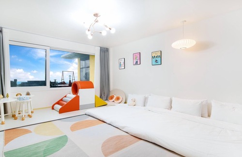 Andeok House | Jeju Kidsgajok Badatgahauseu