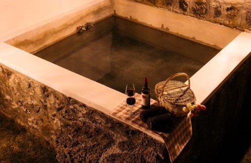 Andeok House | Jeju Sagaeoreum Dockchae