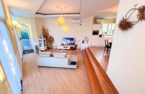 Namwon House | Jeju Semo, Byeol