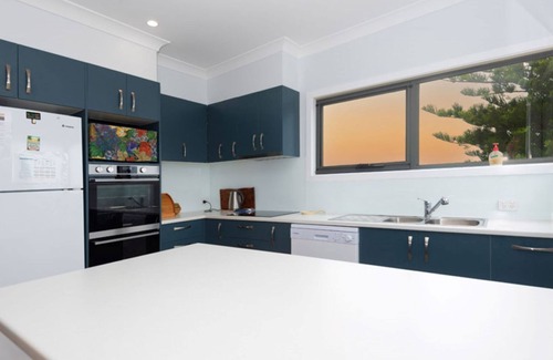 Tomakin House | Jenkins Beach House Galwad y mor Call of the Sea
