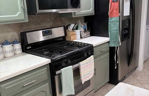 Enid House | Jennie May's cottage retreat house