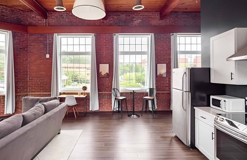 College Hill Apartment | Jennifer's Riverfront Loft Apartment Historic Building