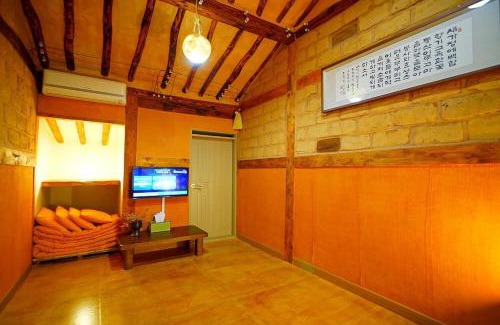 Jeonju House | Jeonju Damso Guest House