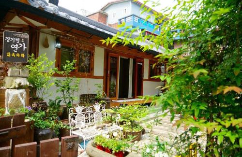 Jeonju House | Jeonju game jeonyeonga Pension