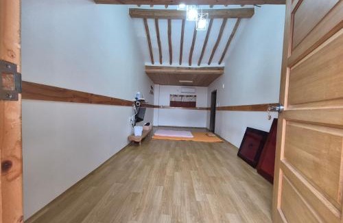 Jeonju House | Jeonju Tosarang Guesthouse