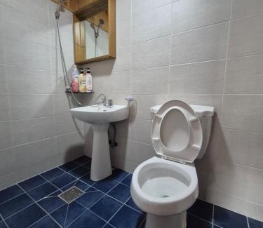 Jeonju House | Jeonju Tosarang Guesthouse