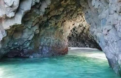 Tingloy House | Jeremiah Homestay near Masasa Beach