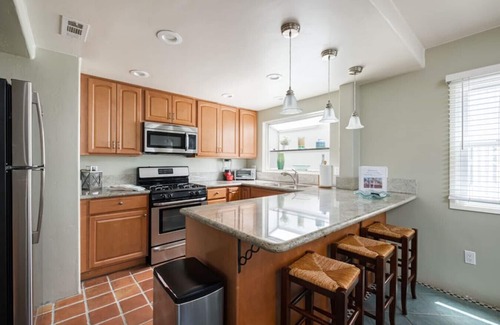 Mission Beach House | Jersey Court Jubilee! Dual Town Homes on 1 Lot!