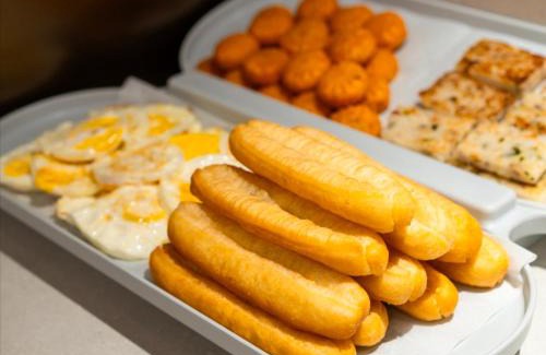 East Huanshi Road Hotel | JI Hotel Guangzhou Taojin Subway Station