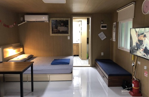 Kiru-ri House | Jindo Brown Guest House