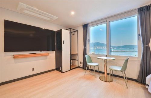 Jinhae Hotel | Jinhae 701 Hotel