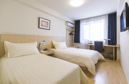 Dong Hu Lake Hotel | Jinjiang Inn Select Wuhan Guangfutun Metro Station