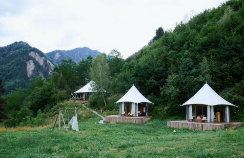 Jiuzhaigou Hotel | Jiuzhaigou Valley Abluzi B&B-Free shuttle service to Jiuzhaigou Scenic Area