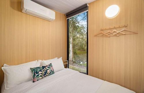South Kolan House | JJJ's Ranch Farm 2 by Tiny Away