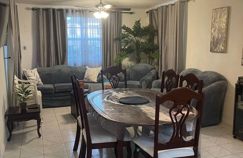 Reeds Hill House | Jo'Marion's Place