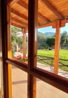 Temeni Villa | Johnny Jo Villa