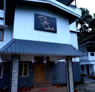 Kunchithanny House | Johns Solitude